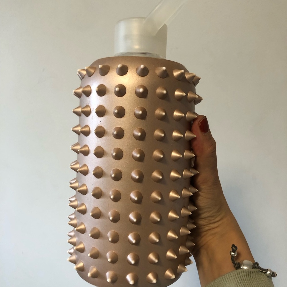 BKR 1L Pink Spiked Studded Bottle